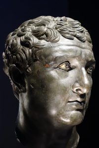 bronze head, Delos, 100 BC
